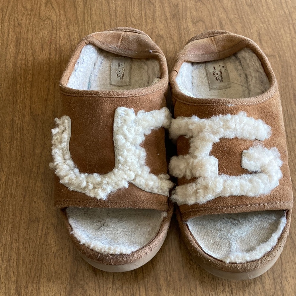 Ugg slippers well loved but still have life